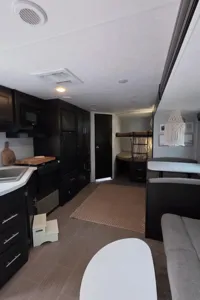 Js's Braxton Creek 290 BHS Travel Trailer