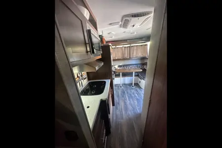 Daniel's Heartland Terry Classic V21 Travel Trailer