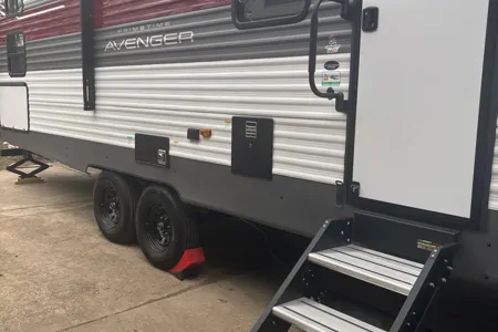 Komodo Kampers RV Rental