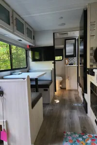 Lise Forest River R pod Roulotte