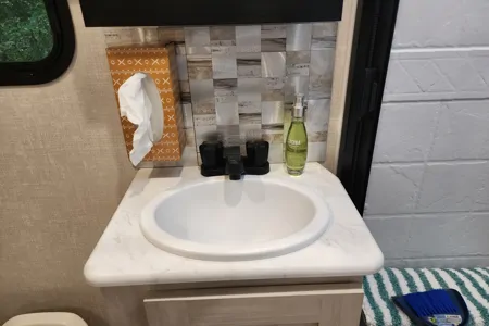 Lise Forest River R pod Roulotte