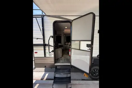Christopher's Forest River Evo Travel Trailer