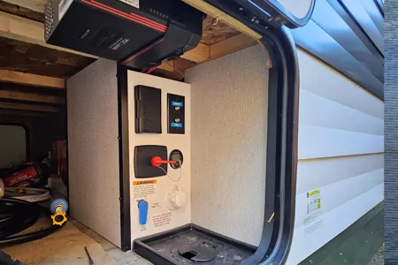Minky and Mulani's Grand Design Transcend Xplor Travel Trailer