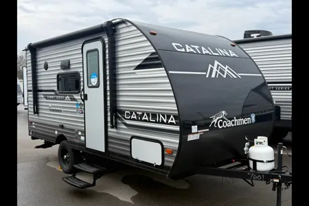 Bryan's Coachmen Catalina Summit Series 7 164bhx Travel Trailer