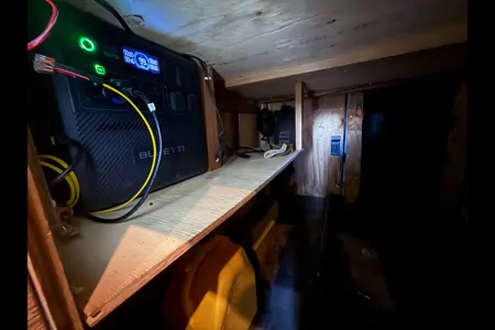 Victor's Ford Transit Campervan