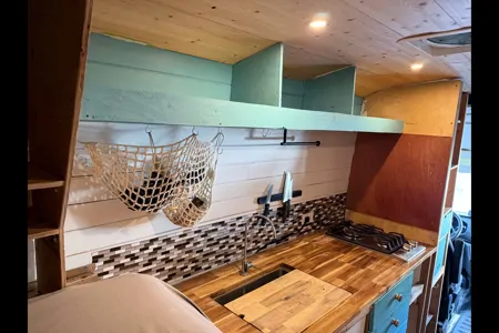 Victor's Ford Transit Campervan