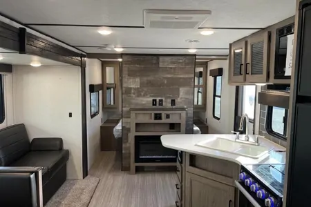 Jas's Blissful Trailer