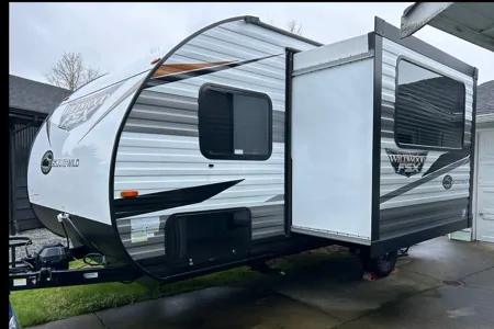 Amazingly clean Forest River FSX Travel Trailer