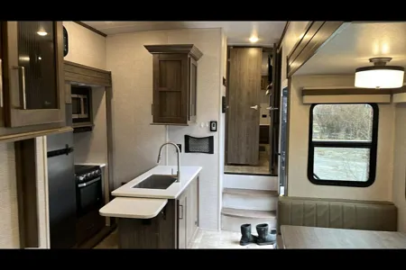 Tim's Forest River Rockwood Signature Ultralight Fifth Wheel