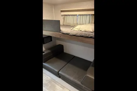 Tim's Forest River Rockwood Signature Ultralight Fifth Wheel