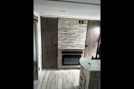 Michael-Shane's Grand River 32BRE Travel Trailer