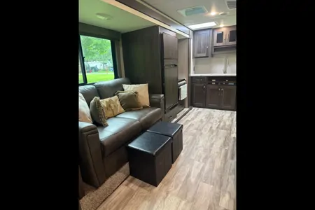 JAC’s Grand Adventure Travel Trailer