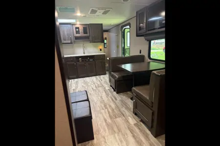 JAC’s Grand Adventure Travel Trailer