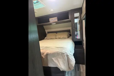 JAC’s Grand Adventure Travel Trailer