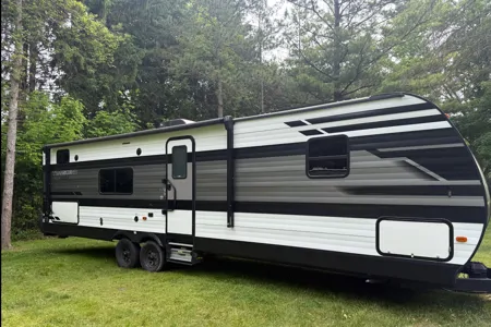 JAC’s Grand Adventure Travel Trailer