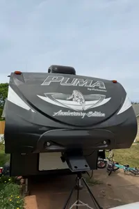 Shane's Palomino Puma Fifth Wheel