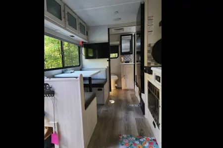 Lou - Forest River R-Pod Roulotte