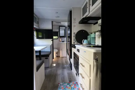 Lou - Forest River R-Pod Roulotte