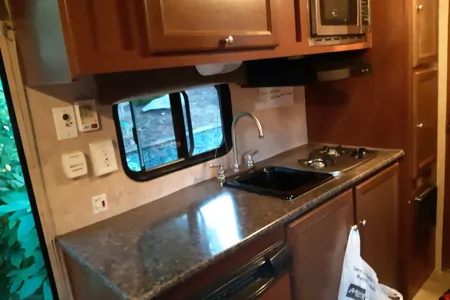 The Coachman Clipper