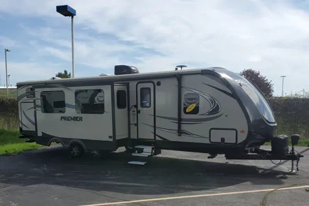 Chris's Keystone Bullet Premier 31BKPR Travel Trailer
