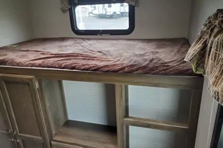 Chris's Keystone Bullet Premier 31BKPR Travel Trailer