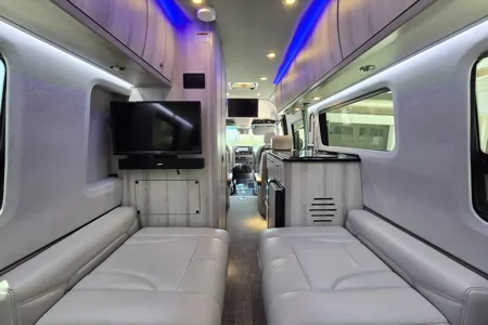 The Ultimate Luxery RV - Grech Strada Class B