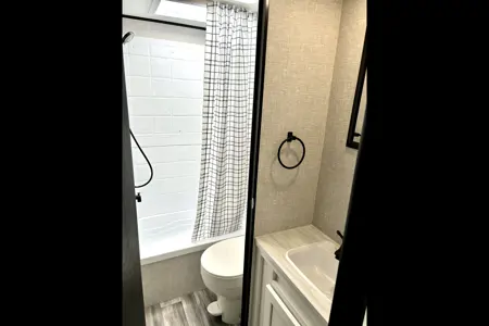 Jennifer's Jayco 261 BHS Travel Trailer