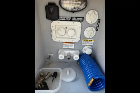 RC's Bunkhouse Tracer Air 300 Travel Trailer