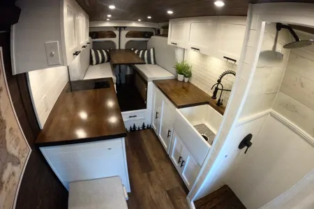 Cozy Camper Nook