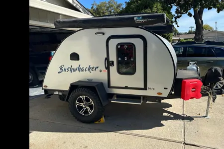 William's Braxton Creek Bushwhacker 10FB Travel Trailer