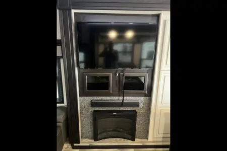 Zach Open RangeRV 371mbh Fifth Wheel