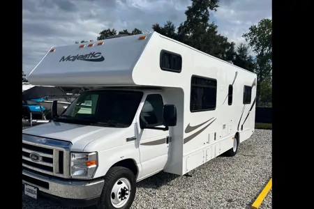 Monica's Thor Motor Coach Four Winds Class C