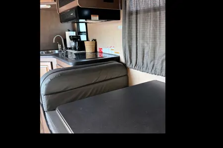 Monica's Thor Motor Coach Four Winds Class C