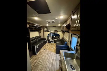 NYK Adventure Bus Thor Motor Coach Outlaw 29J Class C