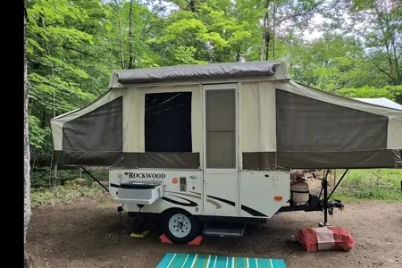 Freedom on Wheels - Cozy Rockwood Pop-Up Camper