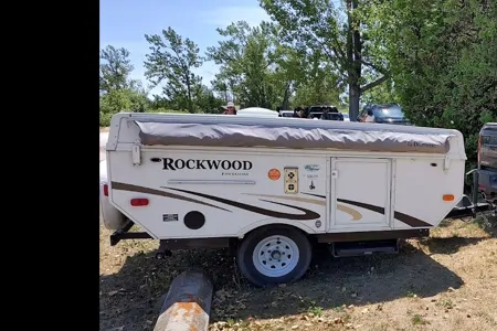 Freedom on Wheels - Cozy Rockwood Pop-Up Camper