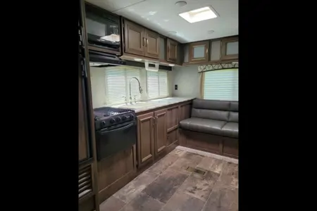 Art's Keystone Passport Grand Touring Ultra Lite Travel Trailer