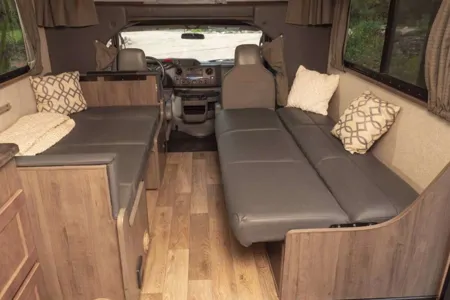 Minnie Winnie Class C