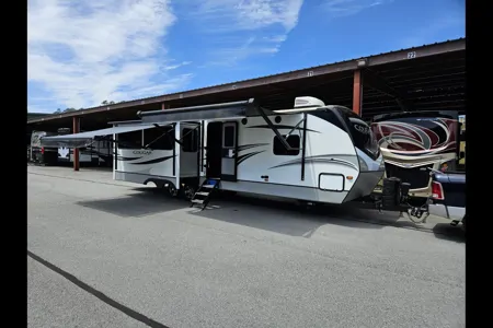 Danny's Keystone Cougar 32 RLI Travel Trailer