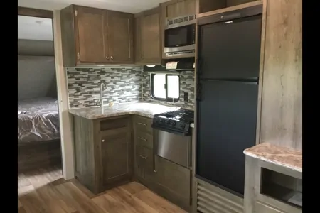 Sarah's Dutchmen Aspen trail 2790BHS Travel Trailer