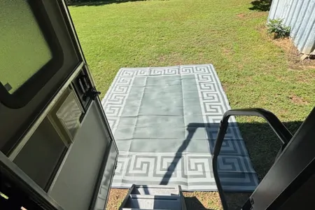 Albert's Prowler 303BH Travel Trailer