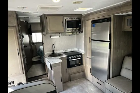 The Lander | Spacious Family Adventure RV!