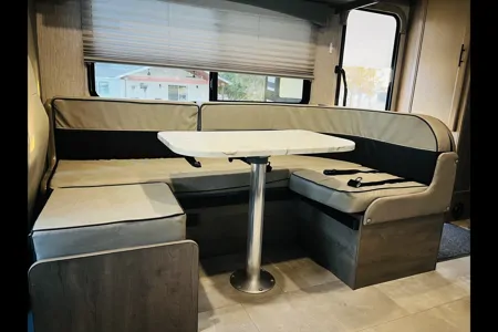 The Lander | Spacious Family Adventure RV!