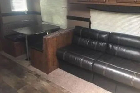 Amy's Zinger Travel Trailer