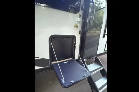 New 2026 Trailer – Delivered and ready to go!