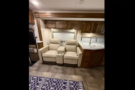 Coachmen Miranda 35OS Class A