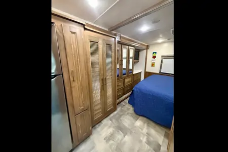 Coachmen Miranda 35OS Class A