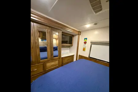 Coachmen Miranda 35OS Class A