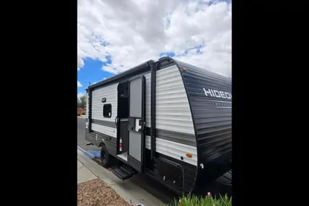 firas 's Keystone Hideout Sport Travel Trailer