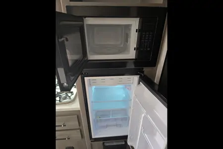 firas 's Keystone Hideout Sport Travel Trailer